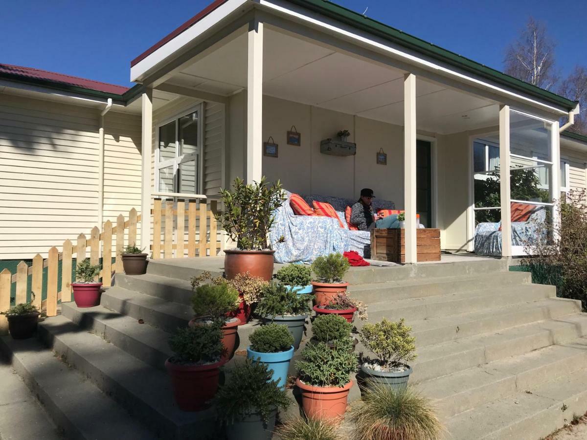 Tailor Made Tekapo Accommodation - Hostel Lake Tekapo Exterior foto